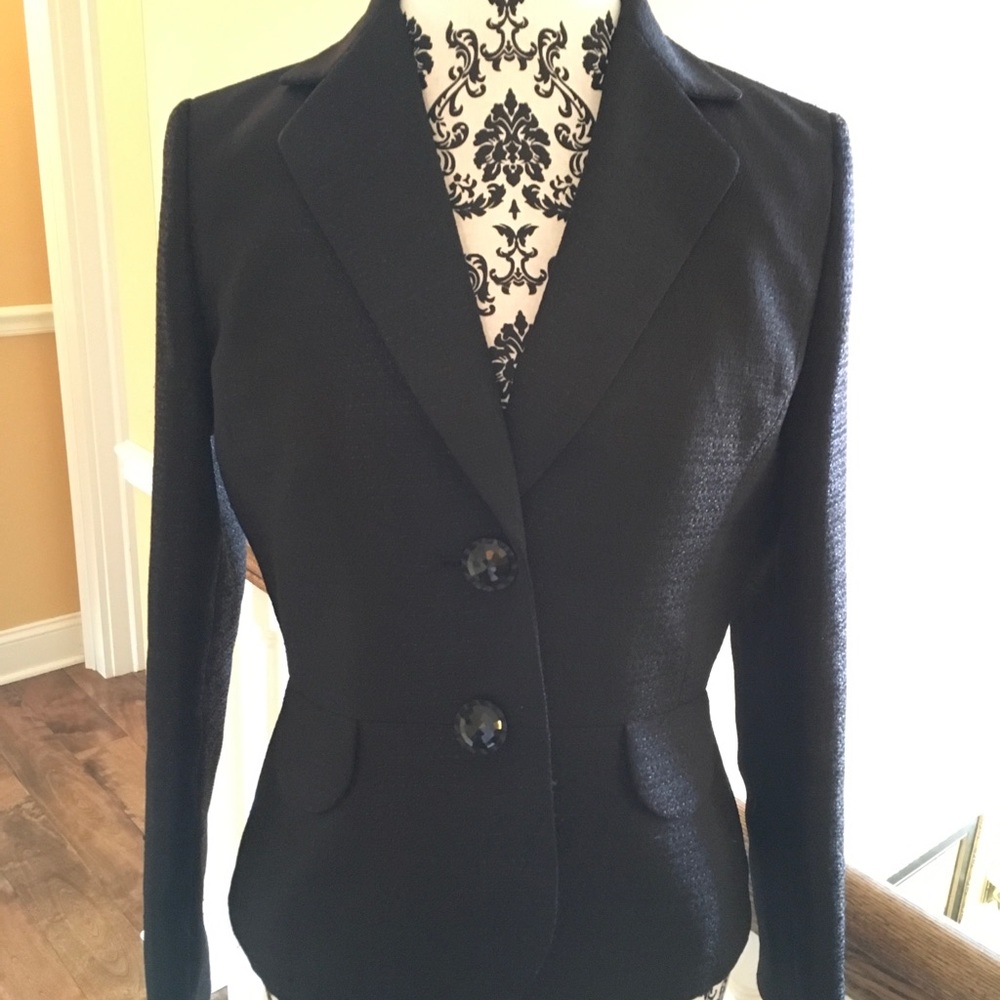 🔥CLOSET CLEARANCE FIRM🔥